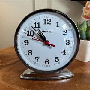 Advance Vintage Alarm Clock Wind Up